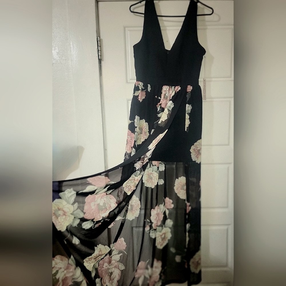 Spandex maxi dress with sheer overlay